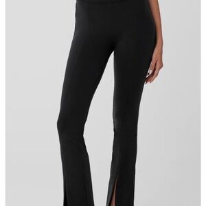 Alo flare legging small